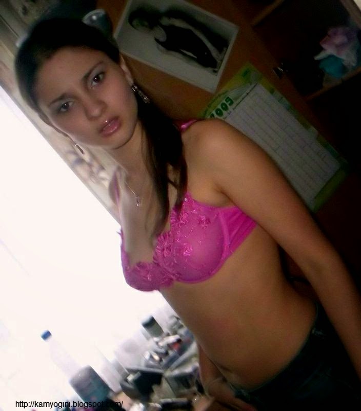 hook up smoke shop nude in garter belt